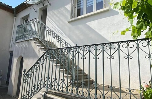 Carcassonne House | Logement de Charme Avec Jardin