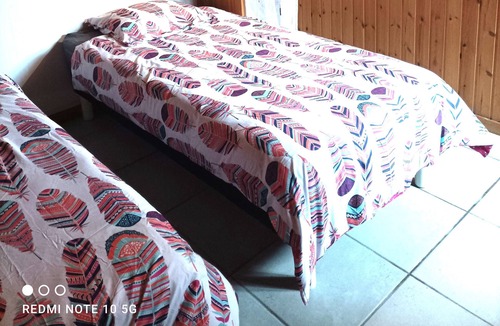 Saint-Beron Apartment | Logement de Type 3 Avec Terrasse Privative, A 10 Minutes du lac D'aiguebelette