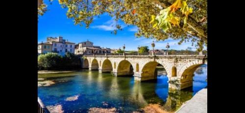 Sommieres Apartment | Logement du Sud avec Jacuzzi