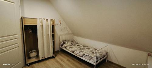 Boisset-les-Prevanches House | Logement entier hébergement 7 chambres