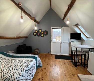 Ambrines Apartment | Logement entier avec accès privé