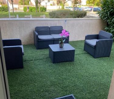 Bearn Apartment | Logement entier chambre+salon + jardin & terrasse