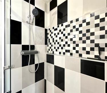 Deols Apartment | Logement entier climatisé Grangeroux 5 mn du Centre National de Tirs