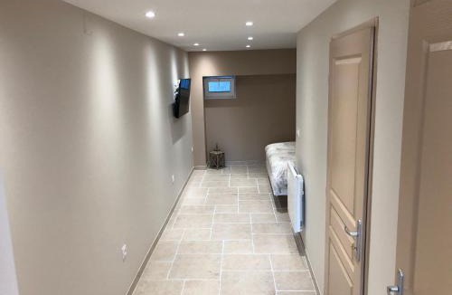 Bresilley Apartment | logement entier indépendant