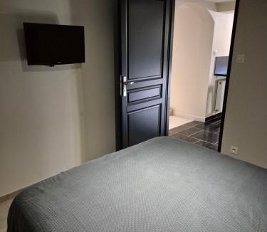 Venouse Apartment | Logement indépendant au rdc d'une maison