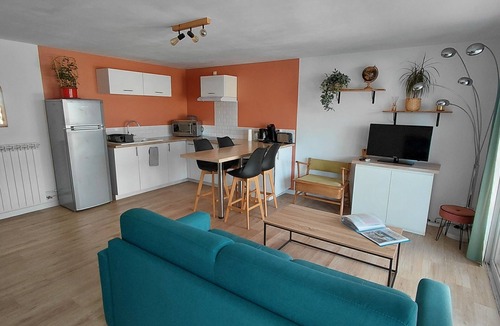 Gignac Apartment | Logement Indépendant Avec Grand Jardin Idéal Pour les Familles