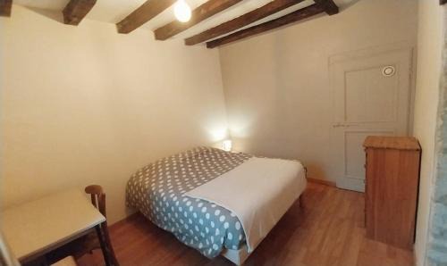 Bernay-en-Champagne Apartment | Logement indépendant, confort, adapté pro et tourisme