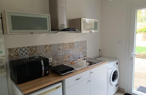 Guecelard Apartment | Logement indépendant