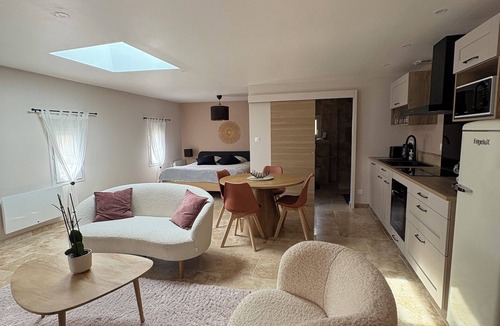 Lussac Apartment | Logement La Salargue