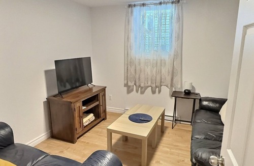 Sainte-Foy-Sillery-Cap-Rouge Apartment | Logement la voûte de la gare- free parking
