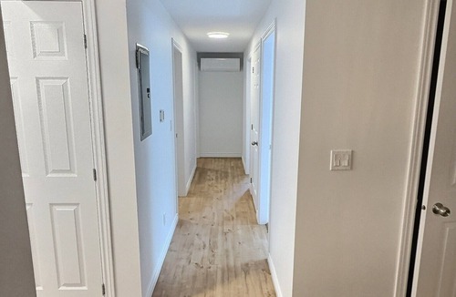 Sainte-Foy-Sillery-Cap-Rouge Apartment | Logement la voûte de la gare- free parking
