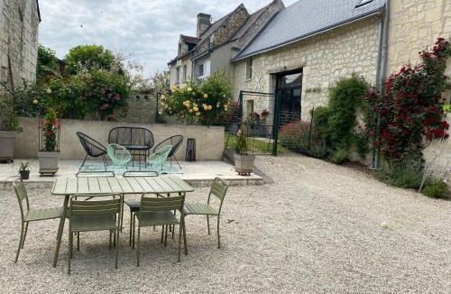 Huismes Apartment | Logement Loire climatisé, La Halte de Cuze, aux abords de la Loire a vélo