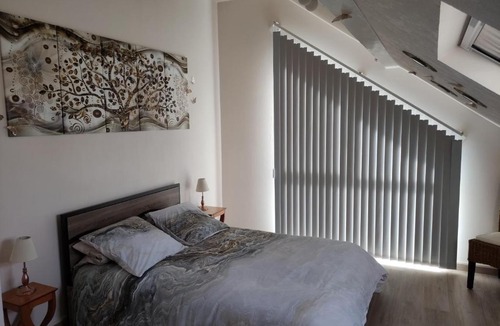 Tresserve Apartment | Logement sur la colline