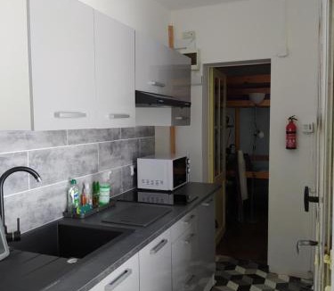 Saintes Apartment | Logement sympas à Saintes