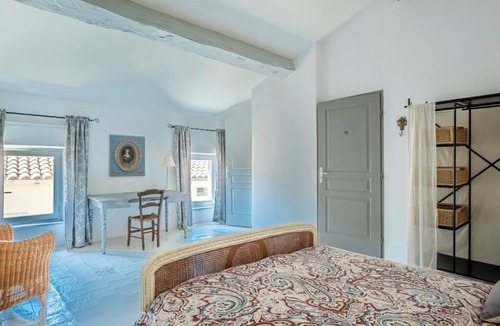 Lezignan-Corbieres House | Logement Touristique Villa Eugénie