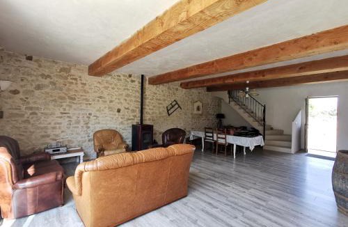 Thevet-Saint-Julien House | Logement très spacieux