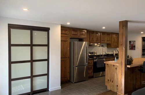 Brownsburg-Chatham Apartment | Logement Tranquille en Nature, Près de Toutes les Commodités!