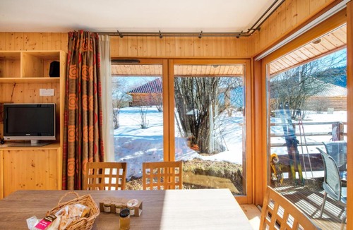Cerniebaud Ski Chalet | Loges du Jura