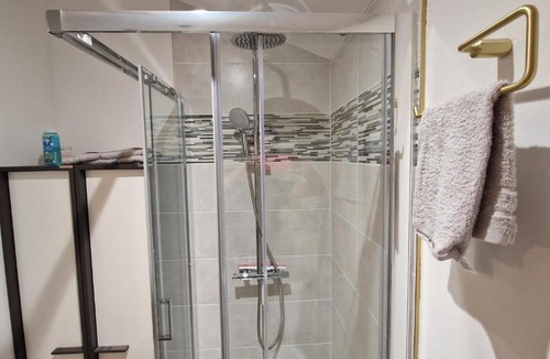 Chartres-de-Bretagne Apartment | LogeYou