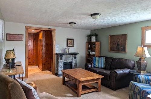 Caroga Lake Hotel | Logged Inn