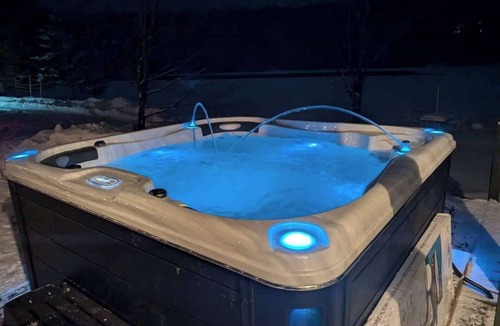 Greater Madawaska House | Loggers Lodge an Anglers Retreat