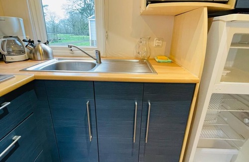 La Boissiere-de-Montaigu Resort | Loggia Confort Clim 2ch 5per Puy duFou