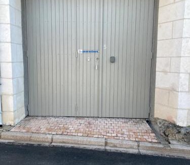 Descartes Apartment | Loggia de la Closerie