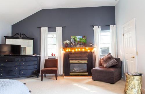 Williston North House | LoghomeVT