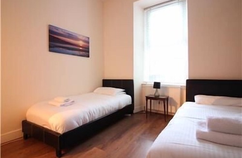 Helensburgh Apartment | Logie Baird Apartment