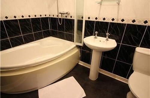 Helensburgh Apartment | Logie Baird Apartment