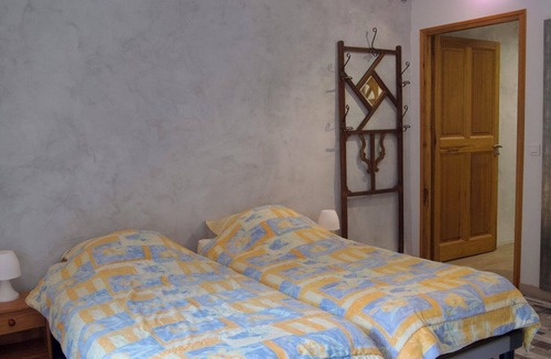 Entrecasteaux House | Logis 1 - Gîte Lougissoun