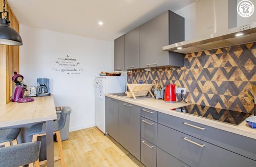 Epertully House | Logis Aghéma - Epertully