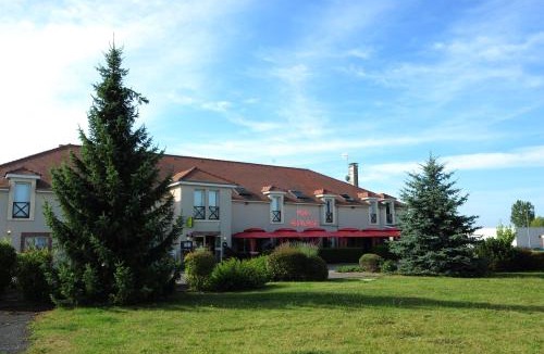 Vouziers Hotel | Logis Argonne Hôtel