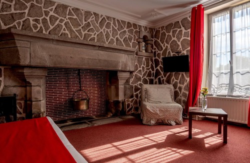 Douarnenez Hotel | Logis Auberge de Kerveoc'h