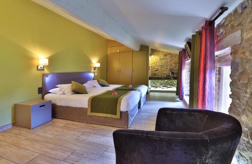 Cucugnan Hotel | Logis auberge restaurant Du Vigneron