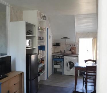 Varennes-les-Narcy House | Logis côté Cour