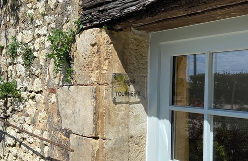 Saint-Just-Luzac House | Logis de Feusse Tournesol 4