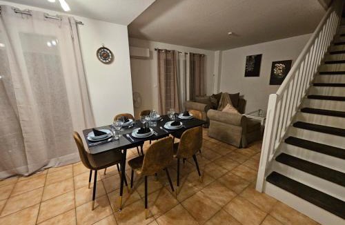 Homps House | Logis de Gaia YourHostHelper