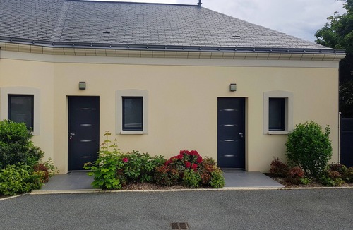 Le Louroux-Beconnais Apartment | Logis de l'Hermitage *