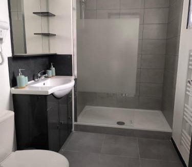 Sedan Apartment | Logis de la forteresse - T2- WIFI- Parking
