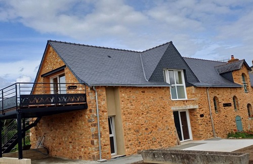 Ahuille Apartment | Logis de la Provosterie - CROCUS