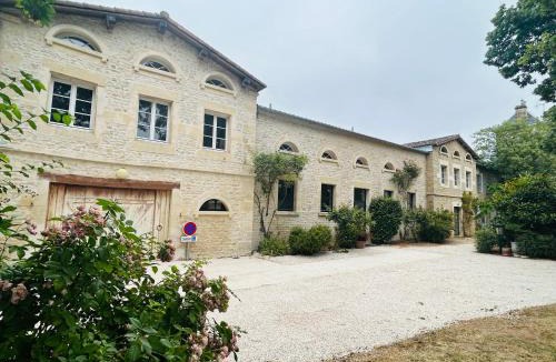 Saivres Villa | Logis de Russay