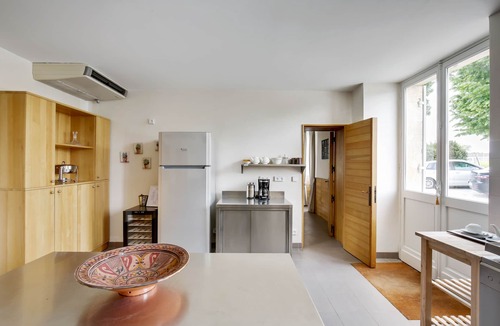 Saint-Etienne-De-Lisse Bed & Breakfast | Logis DE Valandraud