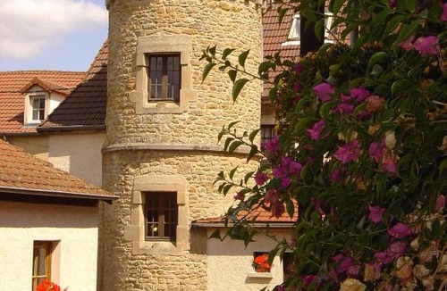 Couches Hotel | Logis Des Trois Maures