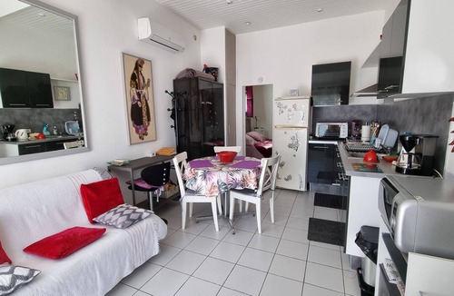 Pomerols House | Logis du Chevalet.