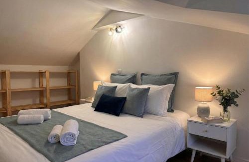 Sevremont House | Logis du Mousquetaire -15min du Parc - by R&G