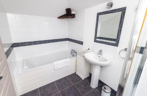 Criteuil-la-Magdeleine Bed & Breakfast | Logis du paradis