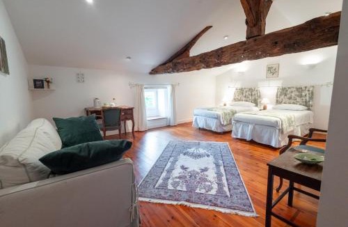 Criteuil-la-Magdeleine Bed & Breakfast | Logis du paradis