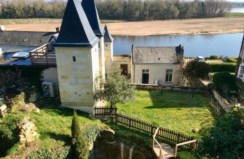 Chenehutte-Treves-Cunault Villa | Logis Escale - grand gîte, piscine