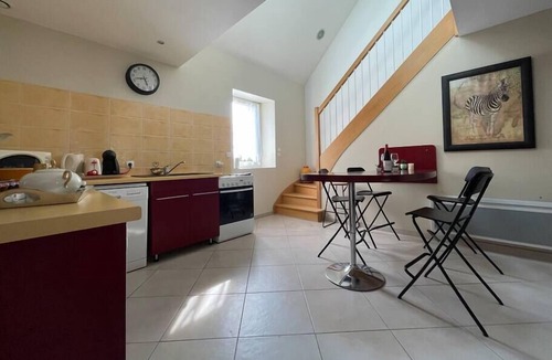 Saint-Martin-des-Entrees Apartment | Logis Saint-Martin by Melrose